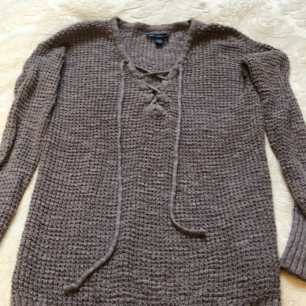 American eagle sweater